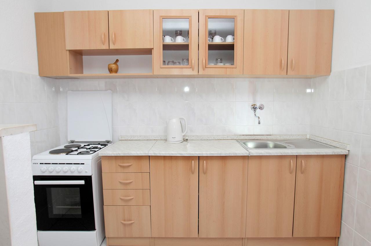 Apartments Iva Трогир Экстерьер фото