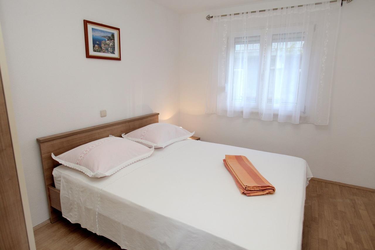 Apartments Iva Трогир Экстерьер фото